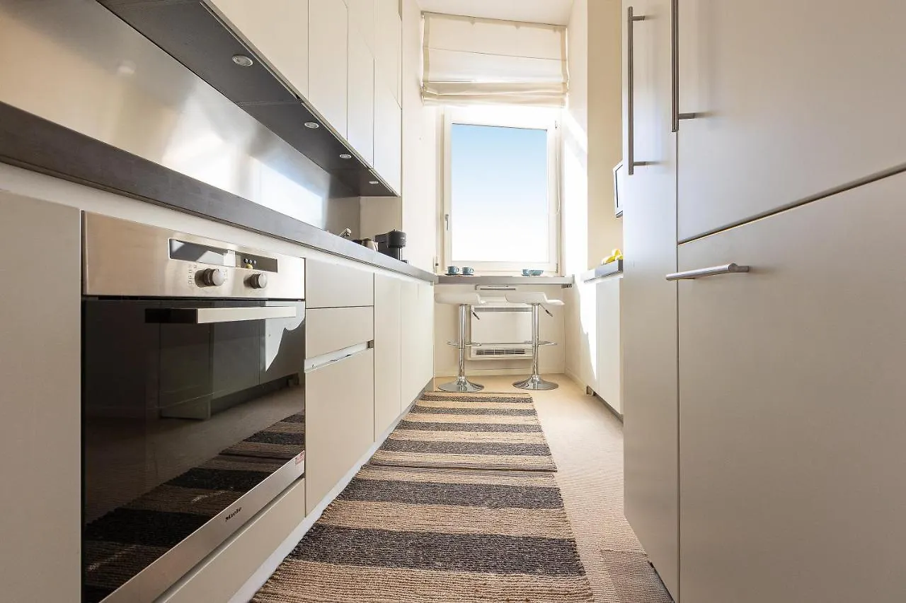 Amazing Via Nazionale 2 Apartment Rome